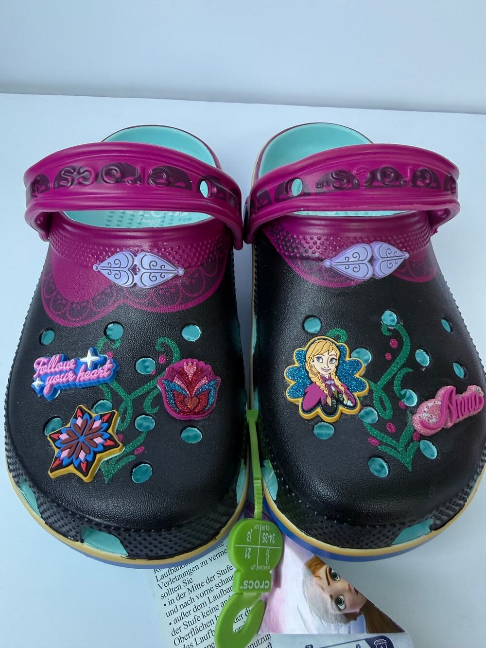 Crocs Disney Frozen Anna Classic Clog Kids J4 Jibbitz NWT